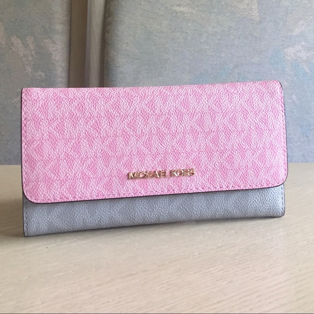 Michael Kors Carnation Multi Trifold Wallet - Picture 2 of 9
